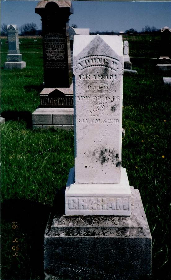 photo of Young W. Graham's tombstone