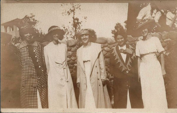 North Salem Girls at Riverside Park