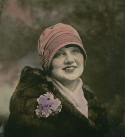 photo of unknown woman